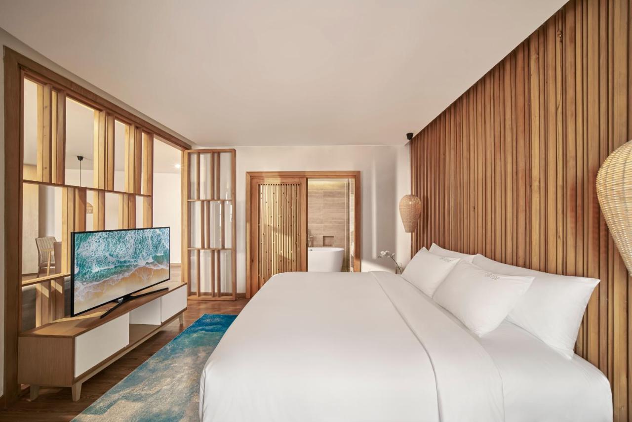 Vias Hotel Vung Tau - Transportation Included מראה חיצוני תמונה Deluxe Ocean View