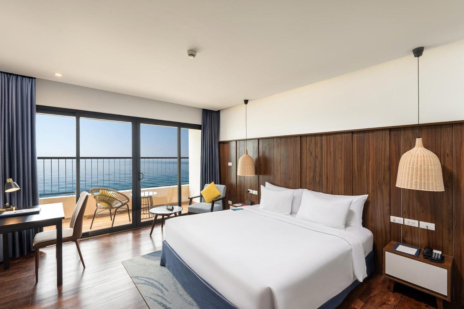 Vias Hotel Vung Tau - Transportation Included מראה חיצוני תמונה